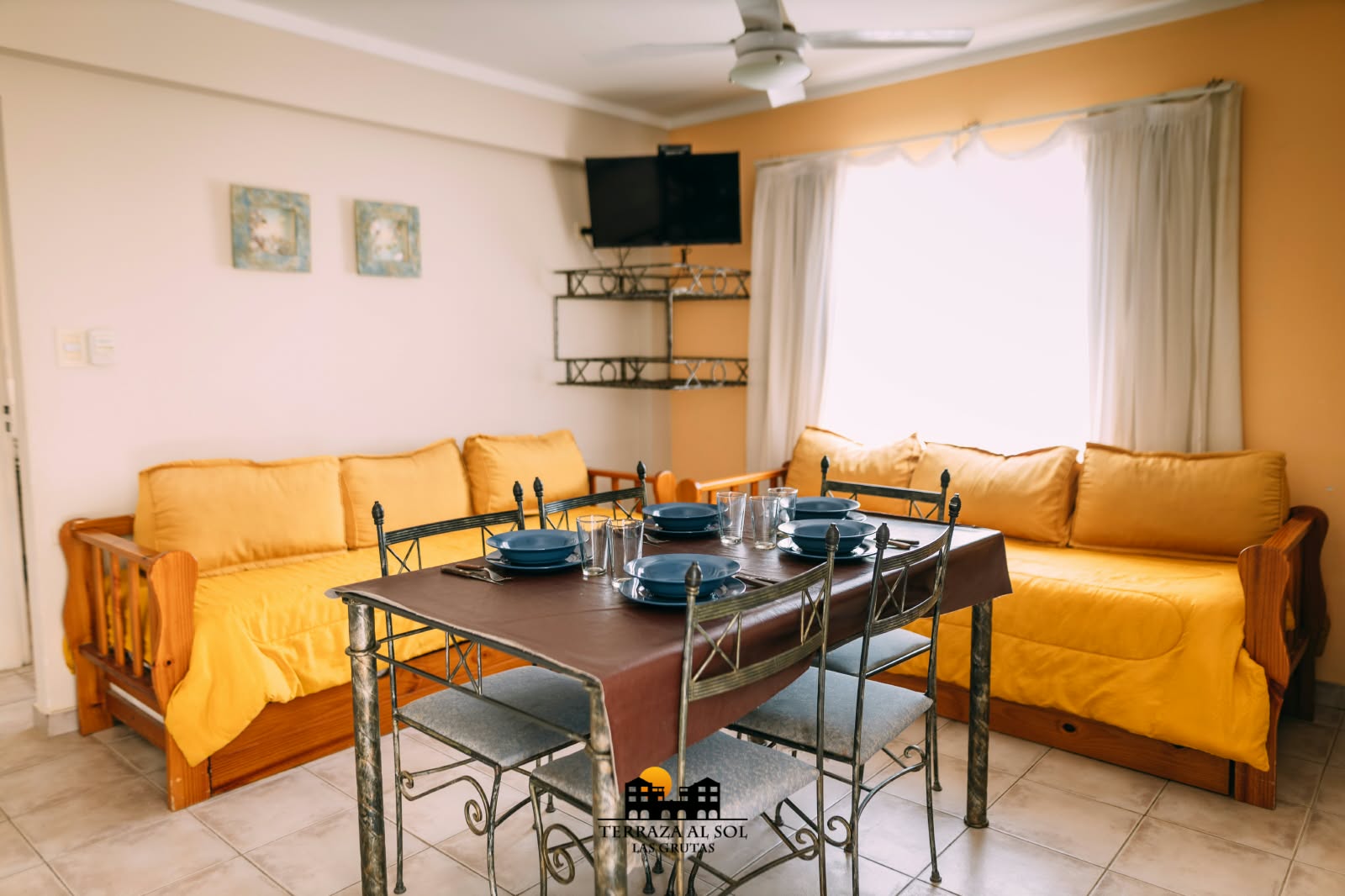 Living-dining room